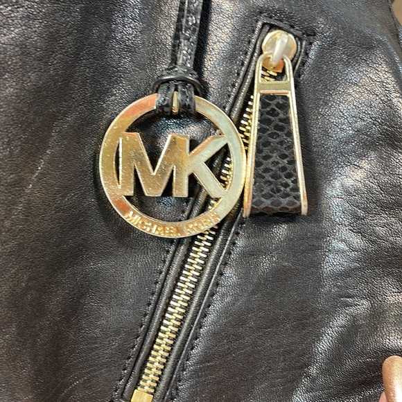 MICHAEL KORS Stunning Black Leather Crossbody/Satchel Bag - Picture 8 of 9